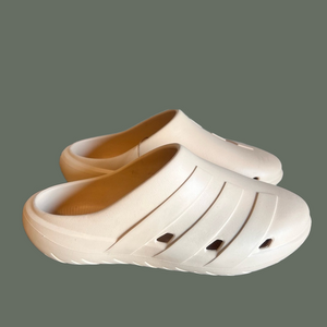 adidas Adicane Unisex Clog Size 8 or 7 SKU#243179